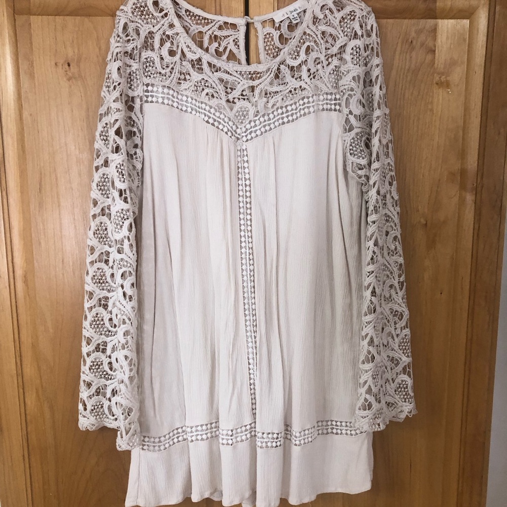 Elegant cream Lace Blouse